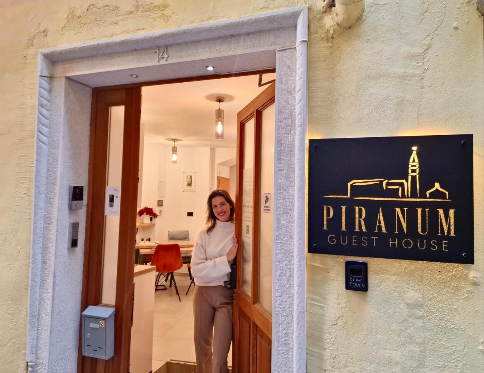 Piranum Guest house